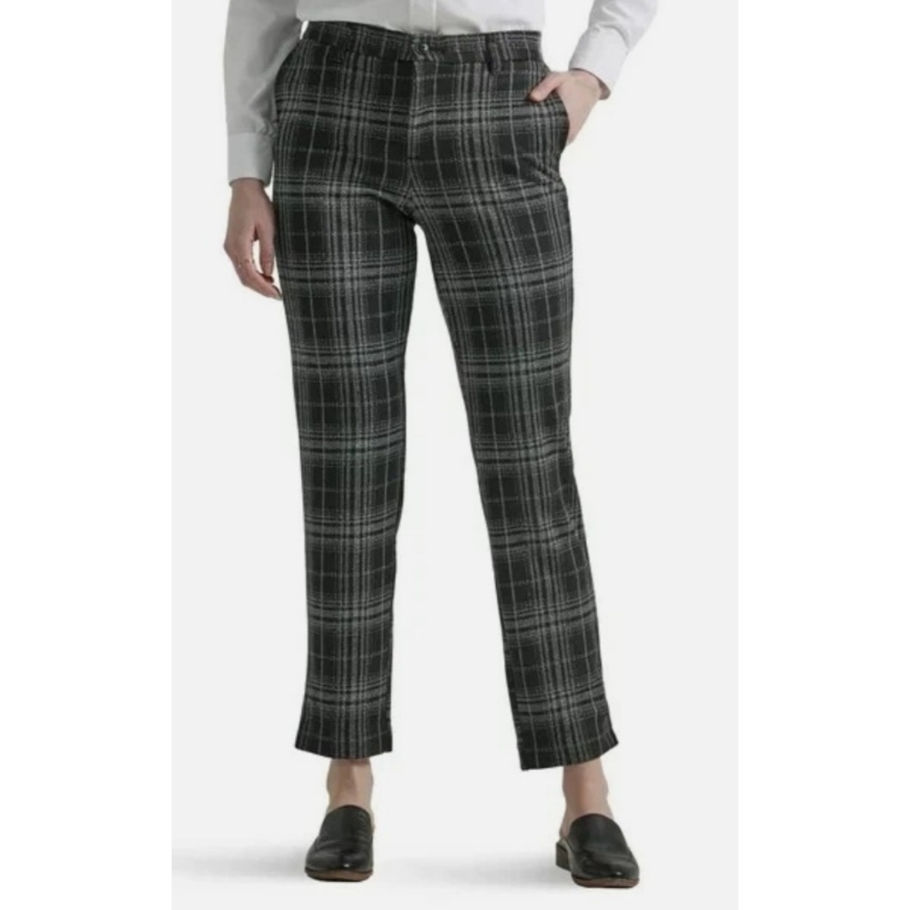 LEE Woman's Black Plaid Regular Fit Comfort Waist Straight Knit Pants